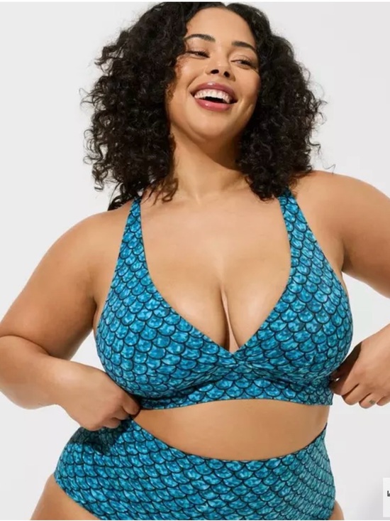 torrid Other - Torrid Wireless Triangle Bikini Top Mermaid Scale